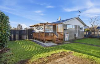 2/154 Warren Crescent, Hillmorton