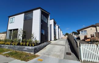 43 Friesian Drive, Mangere