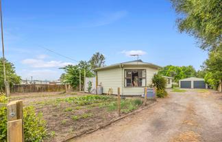 11 Earle Road, Broadlands