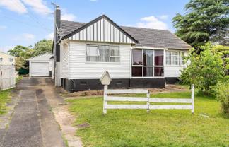 21 Percival Street, Manurewa