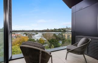 506/4 Bute Road, Browns Bay