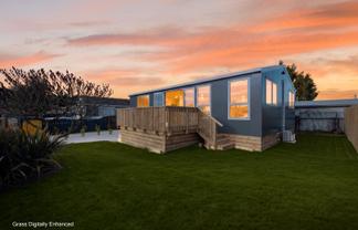 2 Mecca Place, Linwood