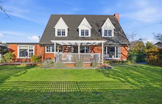 342 Ilam Road, Bryndwr