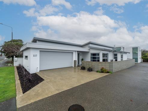 117 Layard Street, Windsor