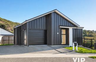 36 Hokioi Drive, Porirua