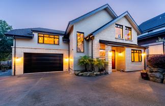 15a Kitchener Square, Highfield