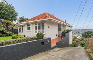 32 Buckingham Street, Melrose