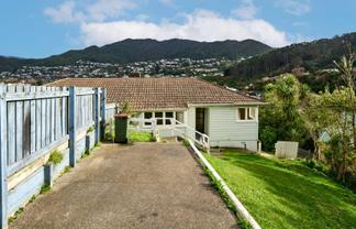 40 Victory Avenue, Karori