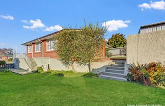 9 Grantlea Drive, Marchwiel