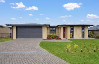6 Hato Patariki Lane, Nukuhau