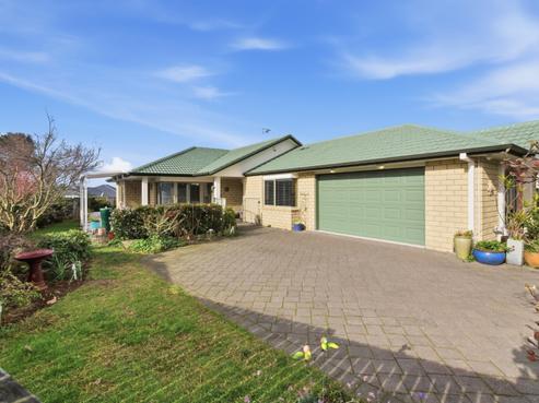16 Ranfurly Terrace, Pyes Pa