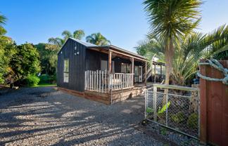 28 Cedar Road, Te Awanga