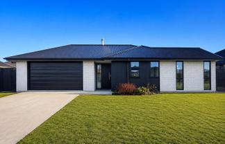 6 Westmorland Avenue, Darfield
