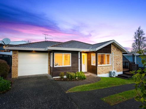 11 Imelda Road, Te Atatu Peninsula