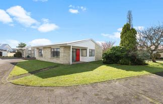 2/12 Buchanan Street, Matamata