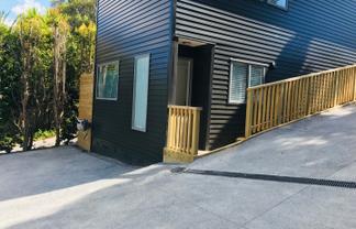 8B Paris Place, Birkenhead