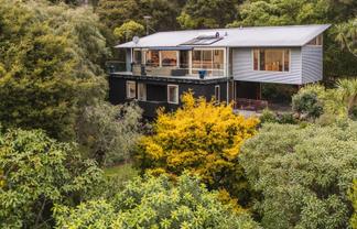 39 Aylmers Valley Road, Akaroa