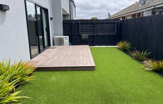 1/23 Hills Road, Edgeware