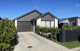 8 Flatiron Way, Papamoa