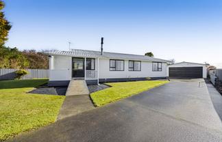 77 Patu-kukupa Street, Manaia