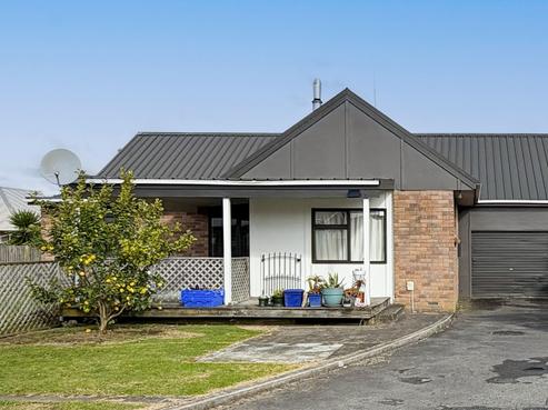 30 Parry Street, Huntly