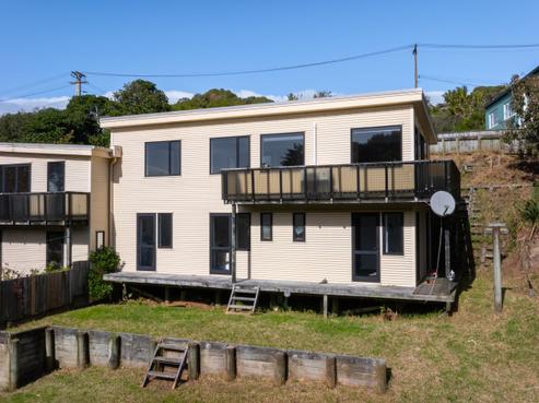 2/4 Puaha Street, Takapuwahia