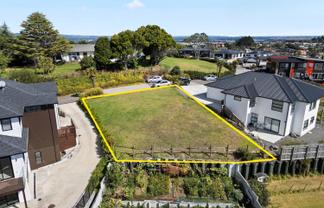 30 Jabal Crescent, Totara Park