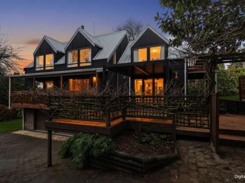 14 Utuhina Road, Springfield