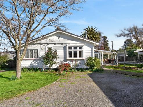 64 York Street, Solway