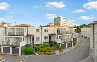 38/218 Green Lane West, Epsom