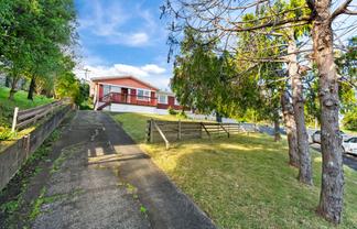 44 Hilltop Avenue, Morningside