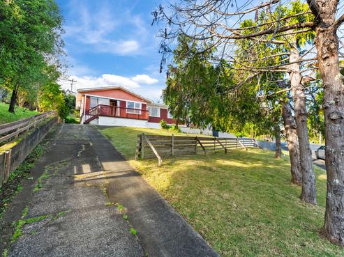 44 Hilltop Avenue, Morningside