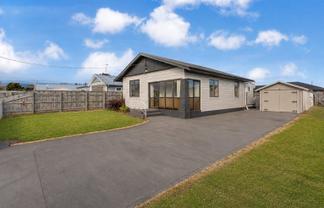 13 Saxton Street, Levin