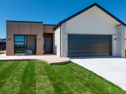 44 Makomako Crescent, Wharewaka