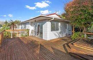 100 John Downs Drive, Browns Bay