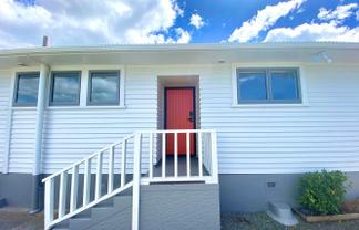3 Milne Road, Mangakakahi