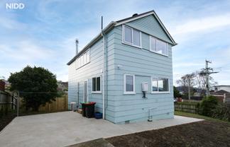 136 Riselaw Road, Calton Hill