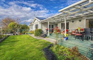 12 Ireland Road, Waipawa