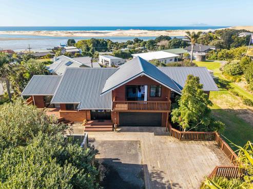 21 Devon Street, Mangawhai Heads