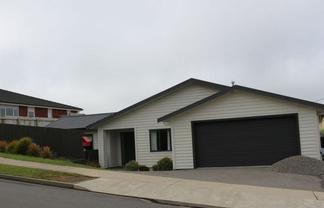 10 Bickerton Rise, Churton Park