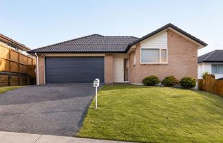 43 Packspur Drive, Flat Bush