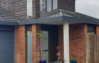 12B Raleigh Road, Northcote