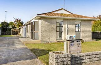102 Miranda Street, Stratford