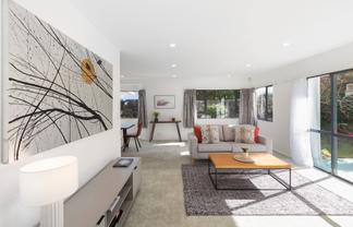 6 Fowlds Avenue, Sandringham