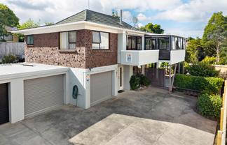 2/18 Abercrombie Street, Howick