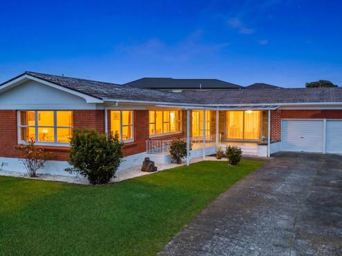 7 Holden Place, Manukau