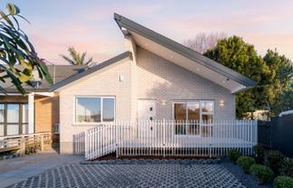 1/220 Birkdale Road, Birkdale