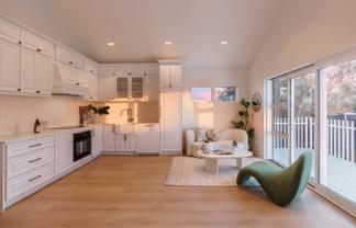 220D Birkdale Road, Birkdale