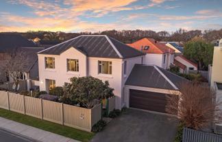 24 Brockworth Place, Riccarton