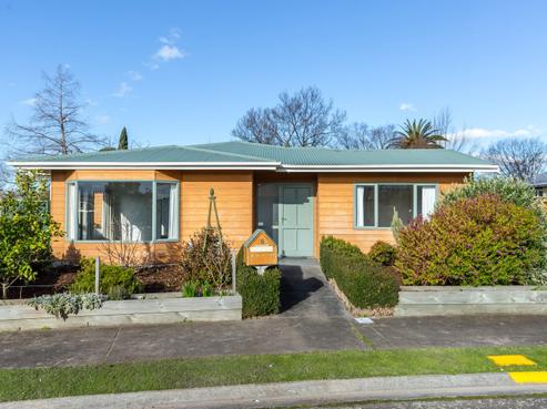 8 Timms Place, Masterton